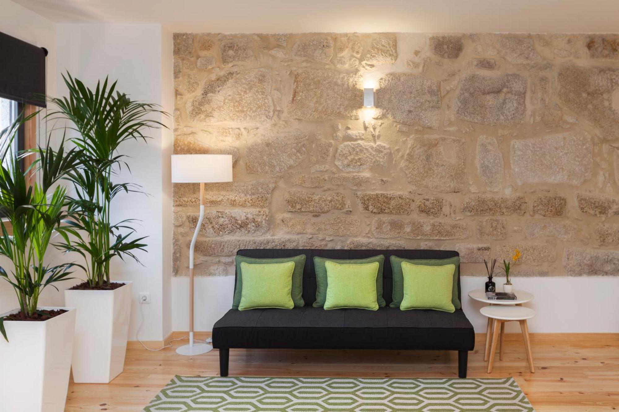 Oporto Local Studios Rom bilde